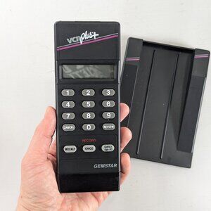 GEMSTAR VCR+ remote plus cradle, 1990 VIP-18 tape recorder remote